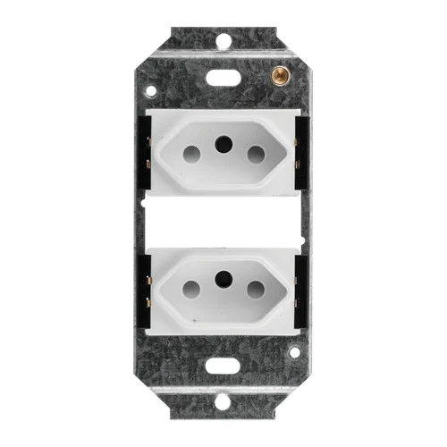 CRABTREE CLASSIC 6857P 2X4 DOUBLE EURO SOCKET ON YOKE, WHITE