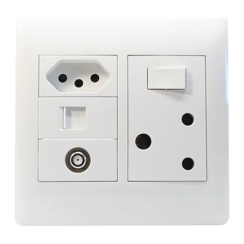 LEGRAND YSALIS PYONTVD44WHT 4X4 16AMP SOCKET + EURO + DATA + TV, WHITE